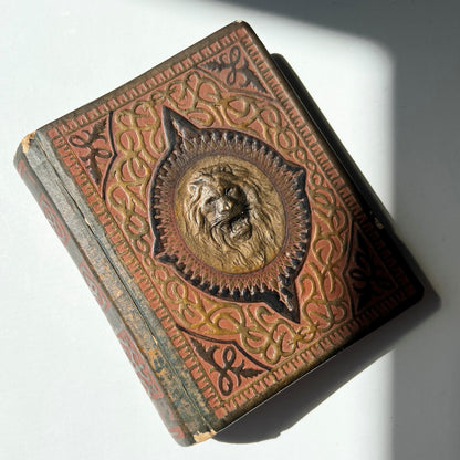 【Vintage】UK ‐ 1930s Lion Motif Photo Book