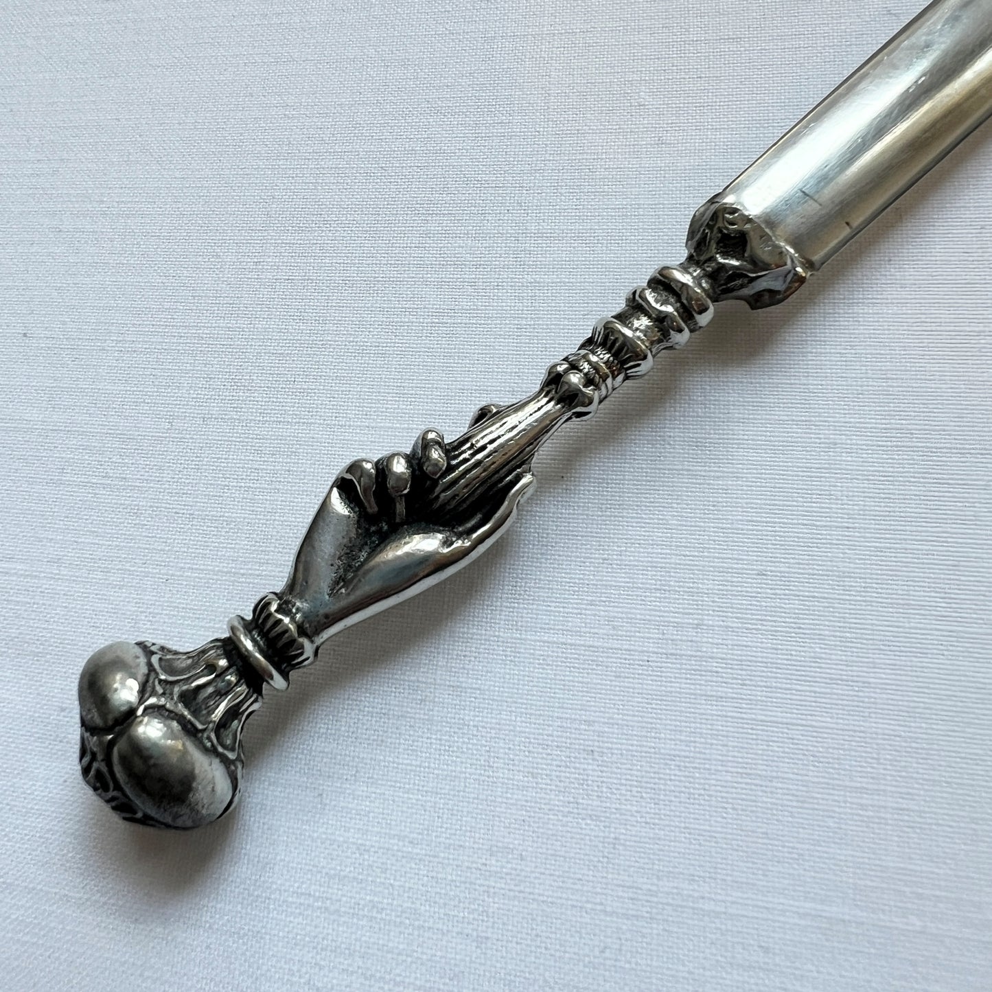 【Vintage】UK ‐ 1930s Hand Motif Letter Opener