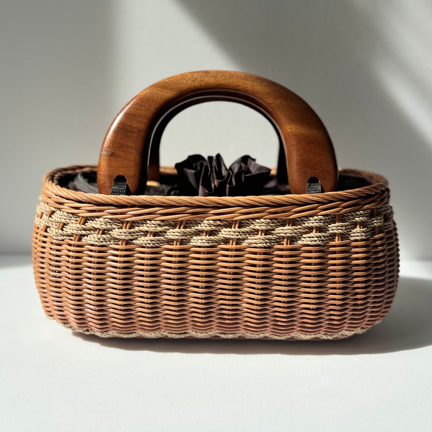 【Vintage】1970-80s Wood Handle Basket Bag