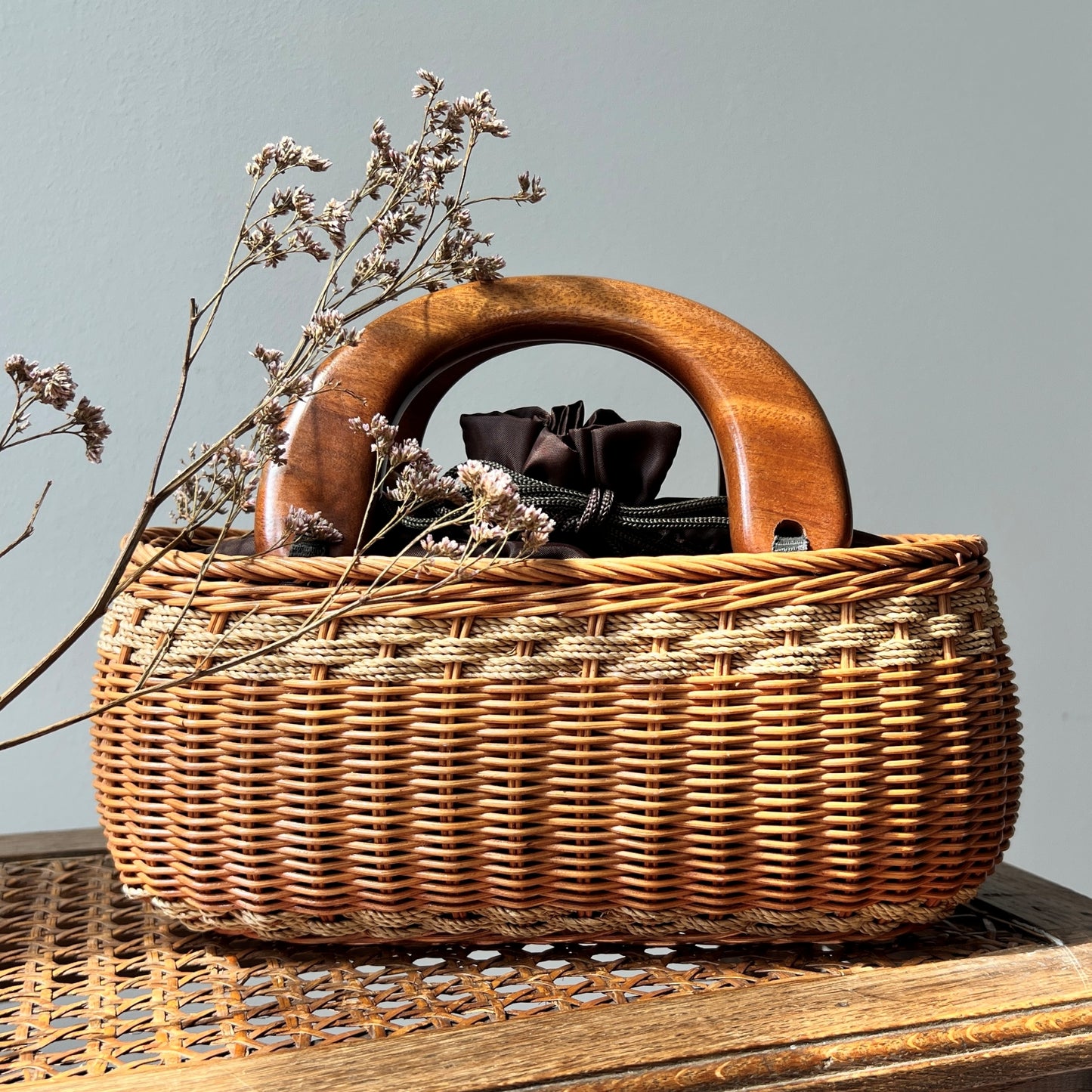 【Vintage】1970-80s Wood Handle Basket Bag