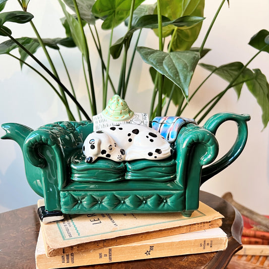 【Vintage】Sleeping Dalmatian Tea Pot